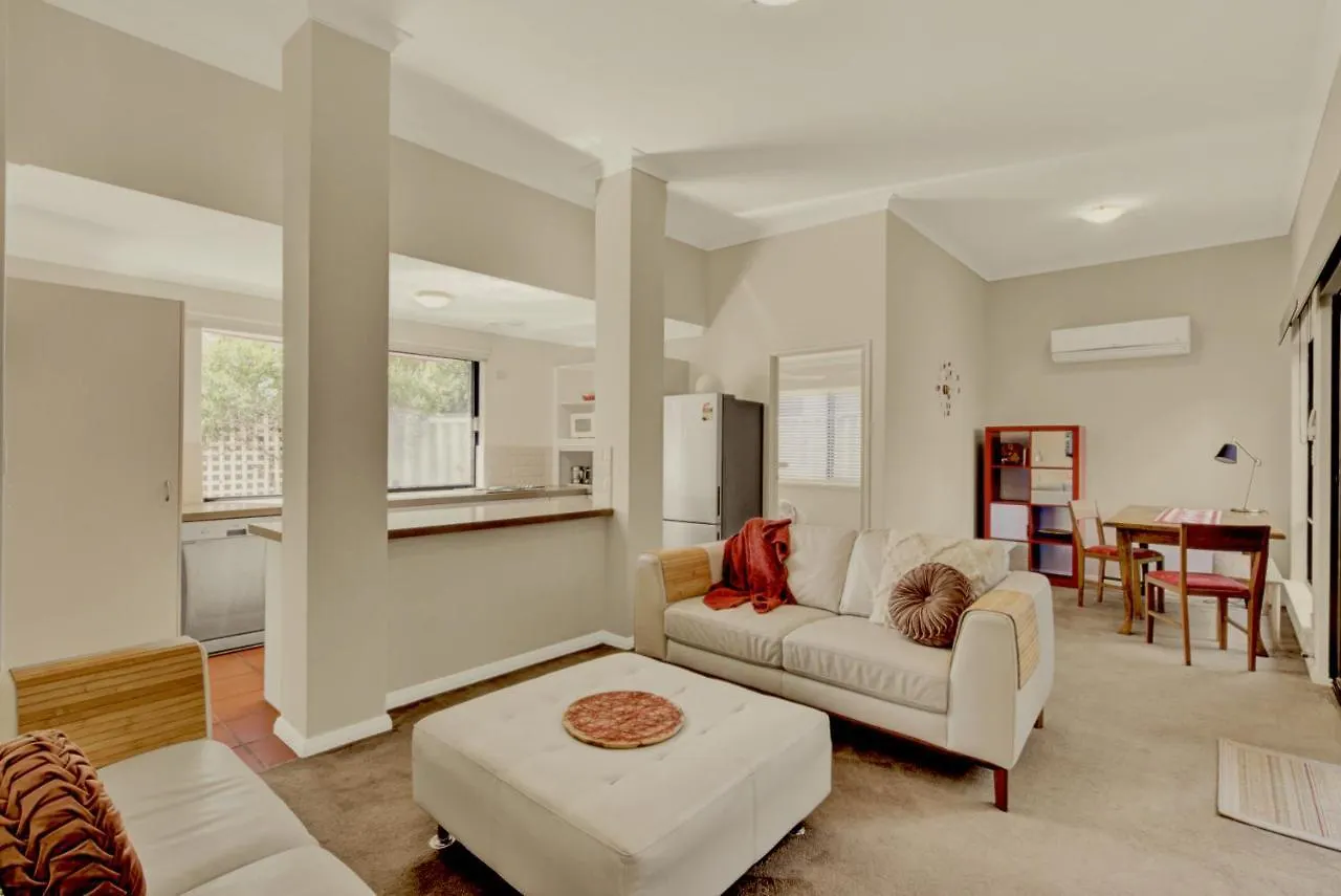 Como Executive Apartment Perth Australia