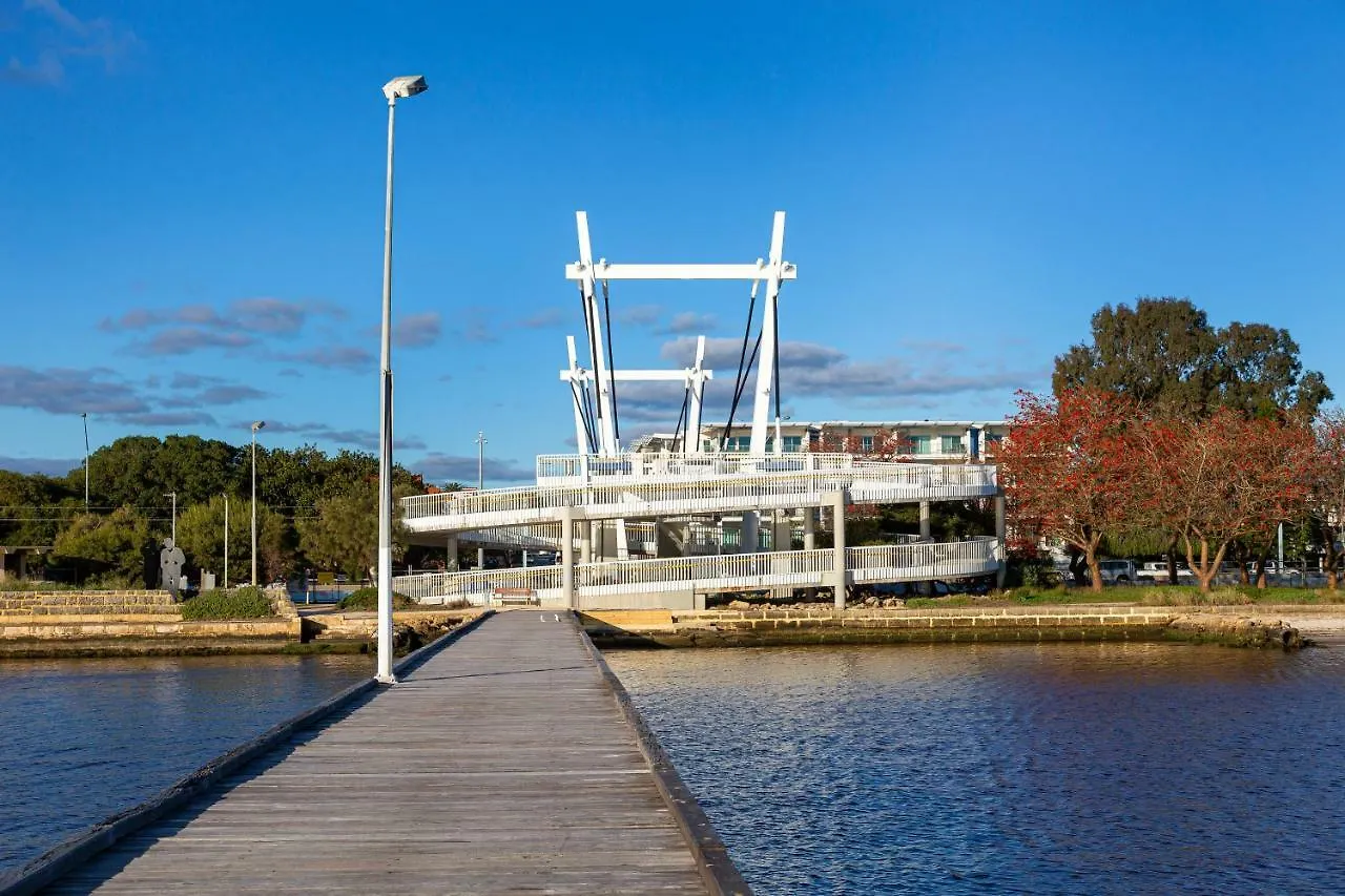Como Executive Apartment Perth
